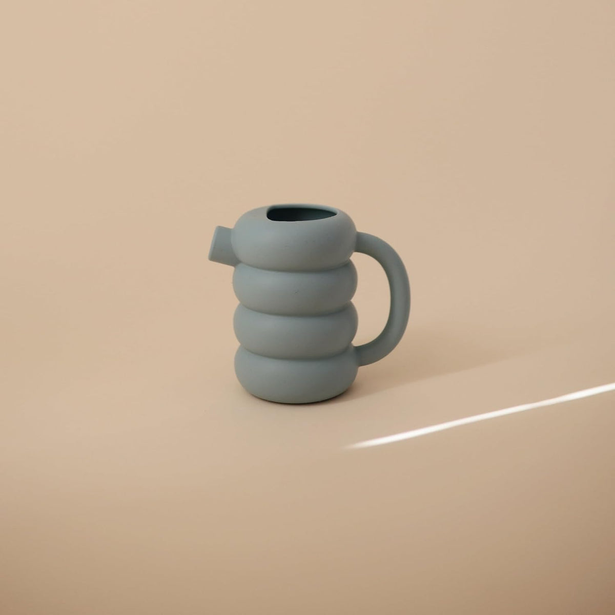 mushie Silicone Watering Can | Bath and Outdoor Play (French Blue)