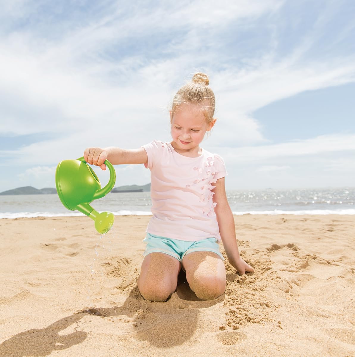 Hape Sand and Beach Toy Watering Can Toys, Green